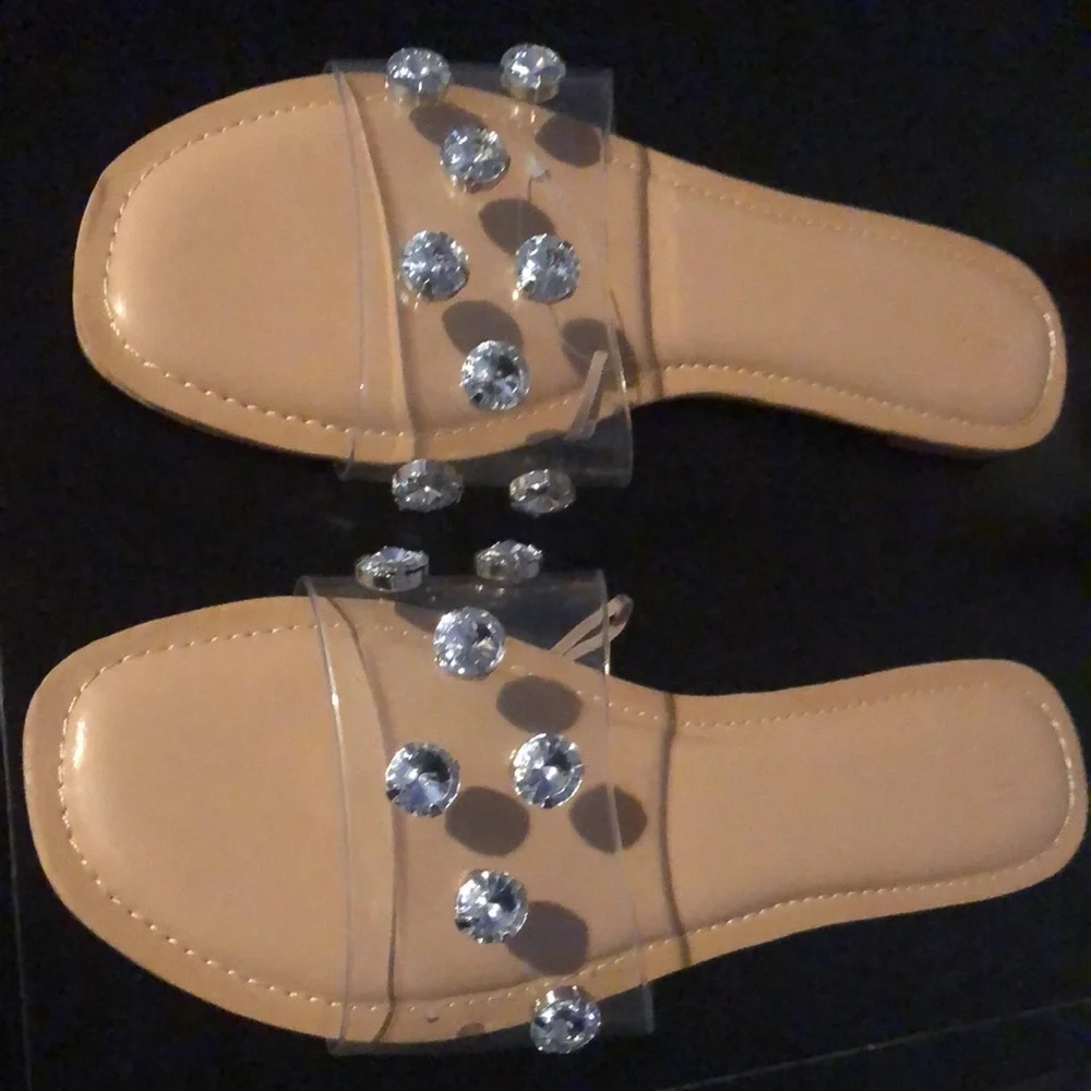 ⭕️ PRICE FIRM NO OFFERS NWOB RARE H&M Rhinestone Sandals - Picture 2 of 5